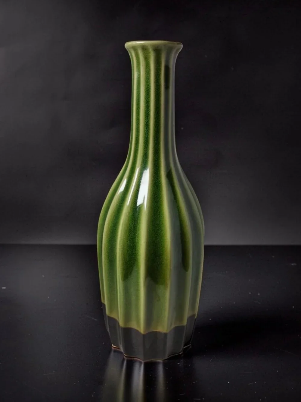 Vintage Dk.Green,Black Heavy Ceramic Ribbed Flanged Lip Vase